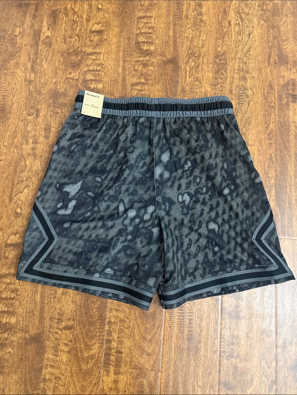 Jordan Men's Black and Gray Athletic Mesh Shorts - Picture 10 of 12